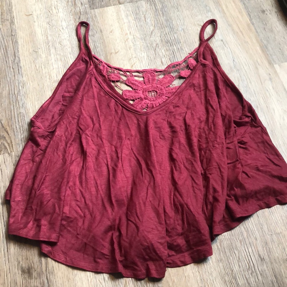 NWT crochet back crop top